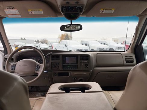 Used 2002 Ford Excursion Limited image 20