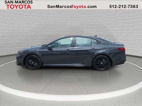 Used 2026 Toyota Camry SE w/ Convenience Package FWD image 9