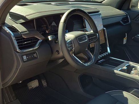 New 2026 GMC Acadia Denali w/ Super Cruise Package image 10