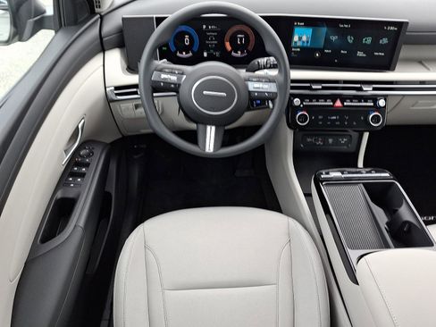 New 2026 Hyundai Tucson SEL image 8