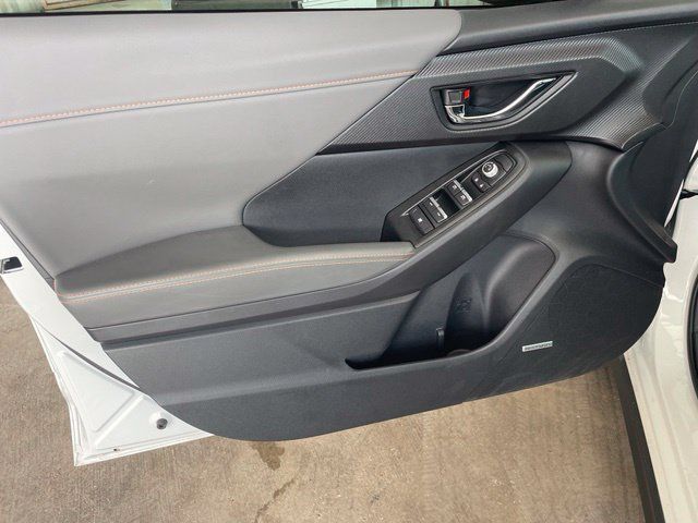 Used 2025 Subaru Crosstrek 2.5i Limited w/ Popular Package #3A AWD/4WD image 9