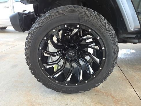 Used 2019 Jeep Wrangler Sport w/ Quick Order Package 23S AWD/4WD image 58