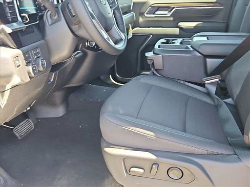 New 2026 Chevrolet Silverado 2500 LT w/ Trail Boss Package AWD/4WD image 4