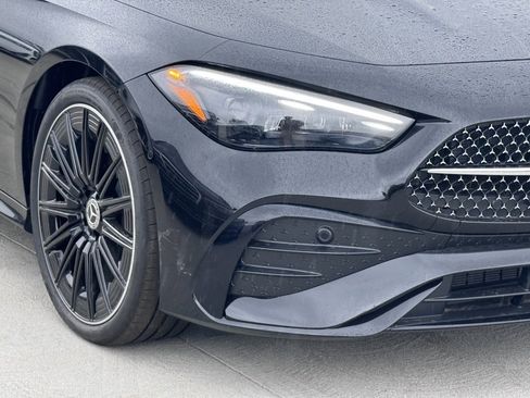 Used 2024 Mercedes-Benz CLE 450 4MATIC Coupe image 4