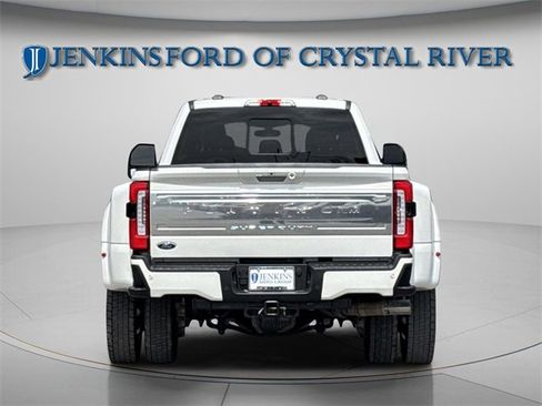 Certified 2023 Ford F450 Platinum w/ FX4 Off-Road Package image 6