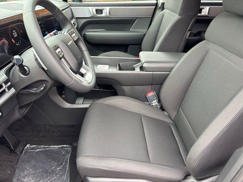 New 2026 Hyundai Santa Fe SE FWD image 12