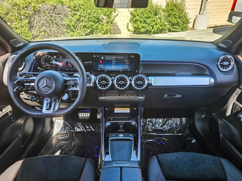 New 2026 Mercedes-Benz GLB 35 AMG 4MATIC image 12
