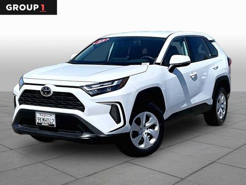 Certified 2023 Toyota RAV4 LE FWD image 1
