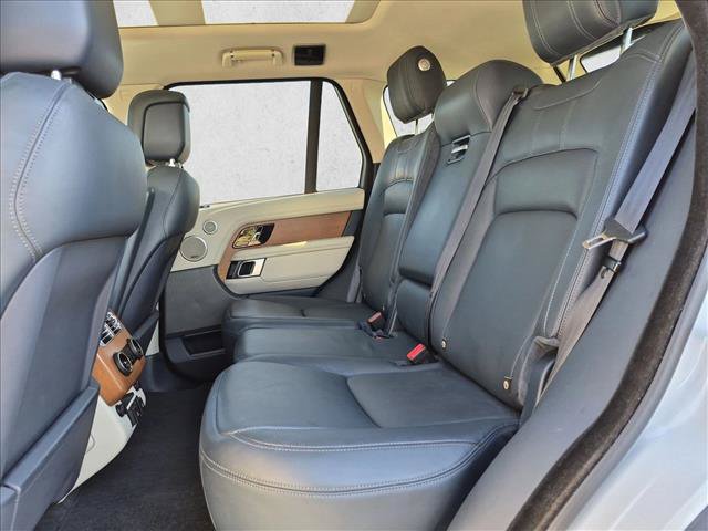 Used 2019 Land Rover Range Rover HSE AWD/4WD image 20