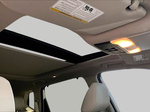 Certified 2023 Nissan Rogue SV w/ SV Premium B Package FWD image 14