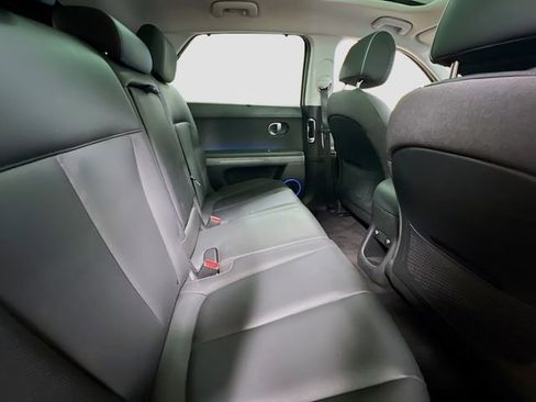Used 2024 Hyundai Ioniq 5 Limited image 30
