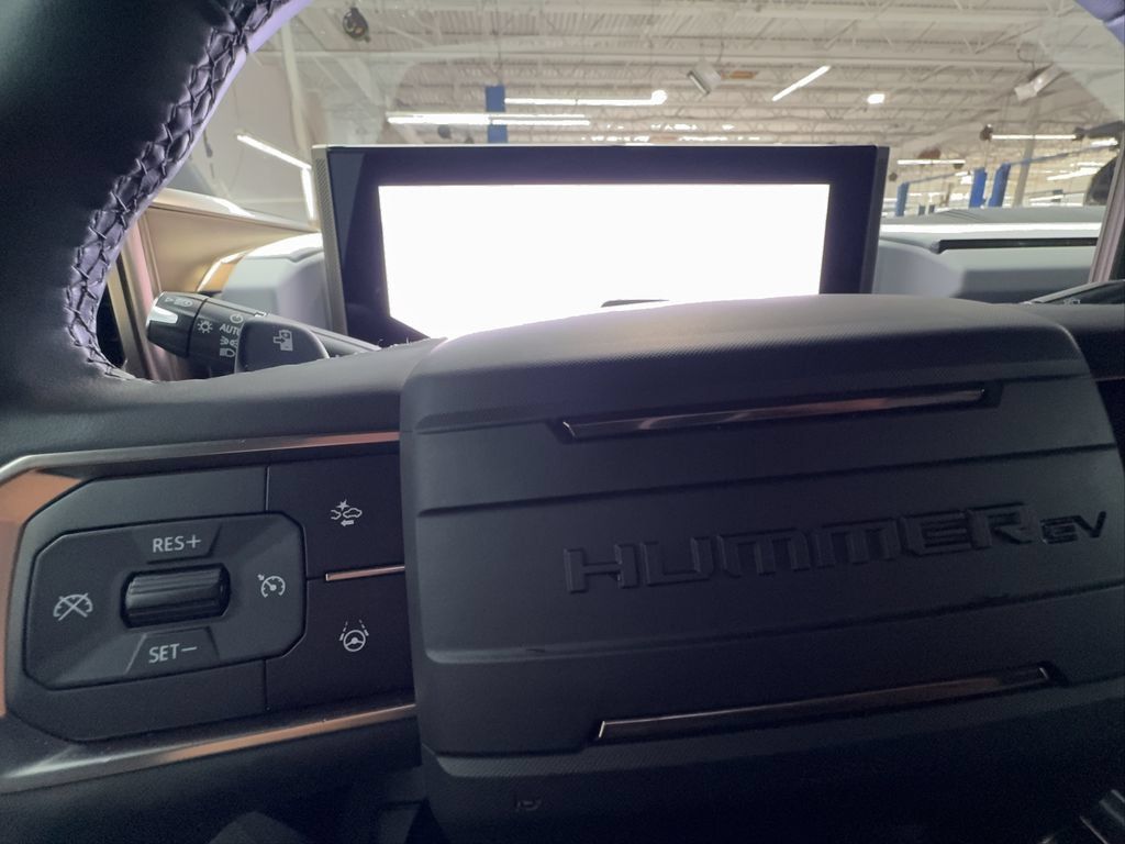 Used 2024 GMC Hummer EV 3X AWD/4WD image 47