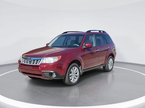 Used 2011 Subaru Forester 2.5X Limited AWD/4WD image 4