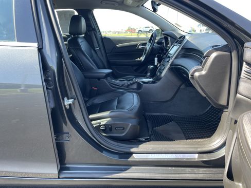 Used 2016 Chevrolet Malibu LTZ FWD image 22