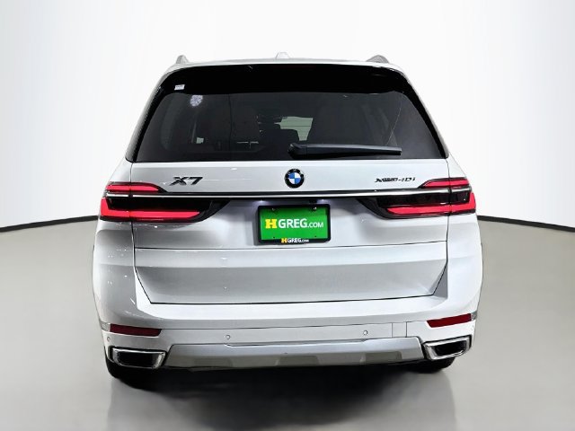 Used 2027 BMW X7 xDrive40i AWD/4WD image 8