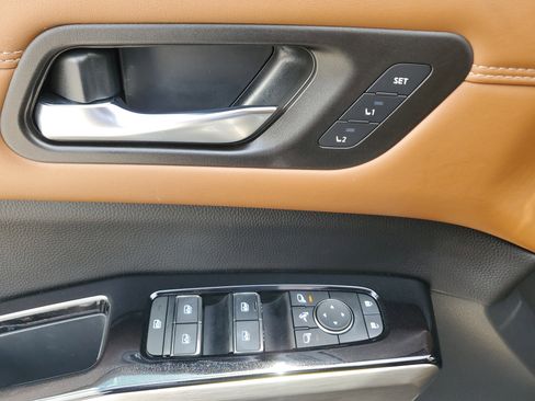 Certified 2024 Nissan Pathfinder Platinum w/ Cargo Package image 30