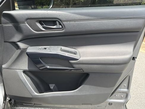 Certified 2024 Nissan Pathfinder S AWD/4WD image 16