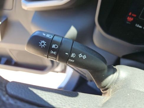 Used 2024 Toyota Tundra Limited image 24