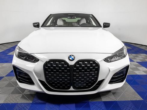 Used 2023 BMW M440i Coupe w/ Premium Package RWD image 3