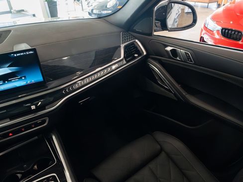 Used 2026 BMW X6 xDrive40i AWD/4WD image 10