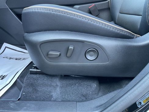 New 2026 Chevrolet Traverse High Country w/ LPO, Floor Liner Package FWD image 12