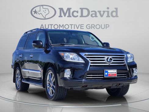 Used 2014 Lexus LX 570 4WD w/ Luxury Package image 7