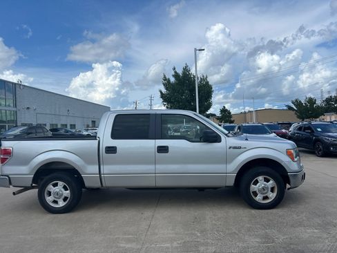 Used 2014 Ford F150 XLT RWD image 2