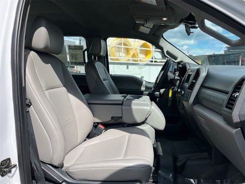 Used 2020 Ford F350 XL w/ Power Equipment Group image 21