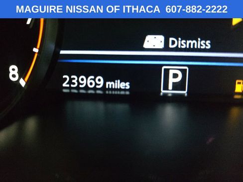 Used 2023 Nissan Altima 2.5 SR w/ SR Premium Package AWD/4WD image 23