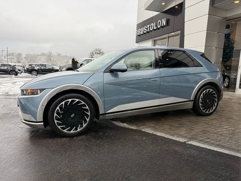 Used 2024 Hyundai Ioniq 5 Limited image 7