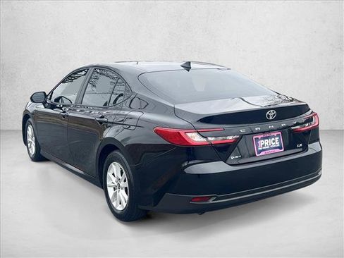 Certified 2025 Toyota Camry LE image 7