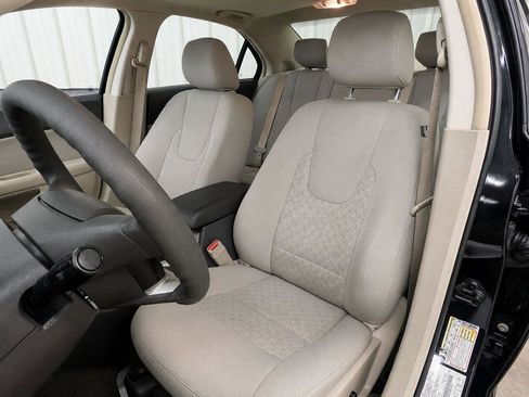 Used 2011 Ford Fusion SE w/ 202A Rapid Spec Order Code FWD image 3