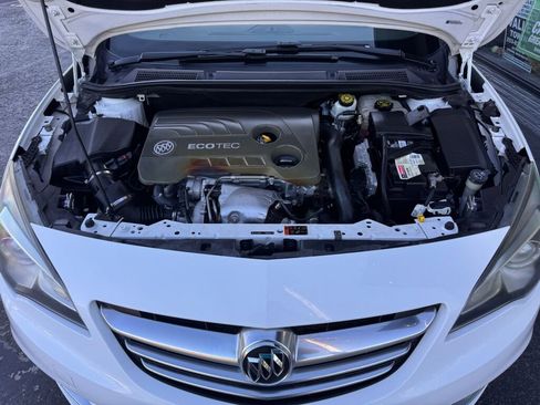 Used 2016 Buick Cascada image 29
