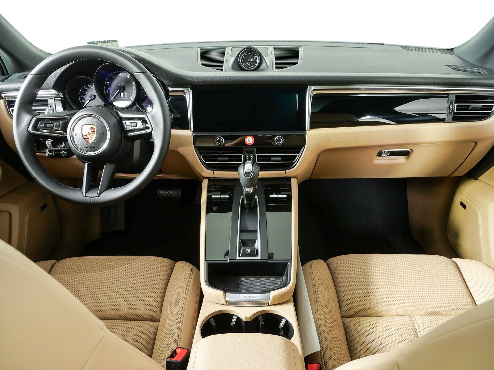 New 2026 Porsche Macan Turbo AWD/4WD image 22