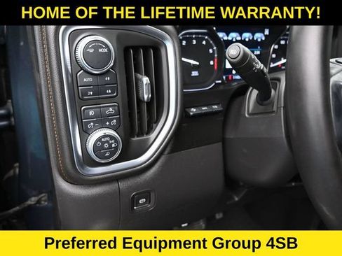 Used 2020 GMC Sierra 1500 AT4 w/ AT4 Premium Package AWD/4WD image 16