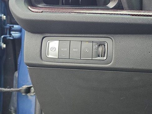 Used 2024 Chevrolet Traverse Z71 w/ Enhanced Driving Package image 25