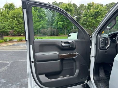 Used 2020 GMC Sierra 1500 SLE w/ SLE Value Package RWD image 49