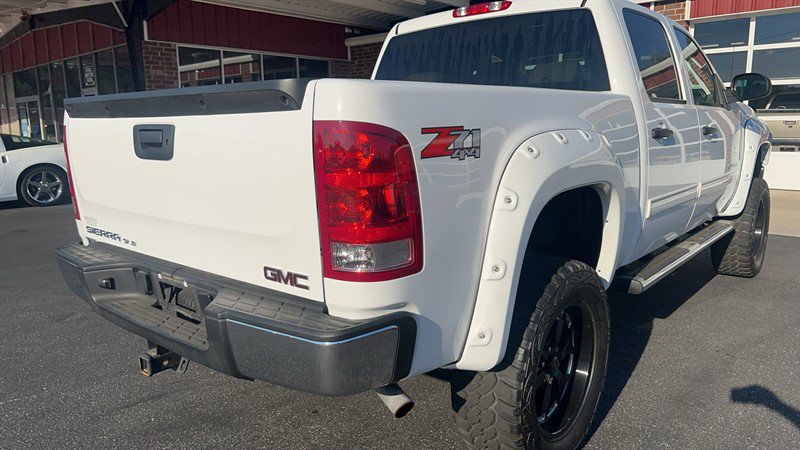 Used 2013 GMC Sierra 1500 SLE w/ Power Tech Package AWD/4WD image 7