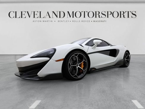Used 2020 McLaren 600LT Spider RWD image 10