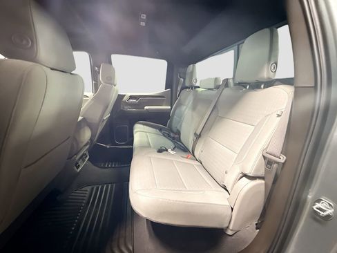 New 2026 GMC Sierra 1500 SLE w/ Preferred Package image 24