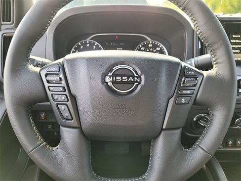 New 2026 Nissan Frontier SV w/ SV Convenience Package image 19