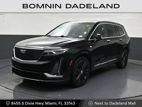 Used 2023 Cadillac XT6 Luxury FWD image 1