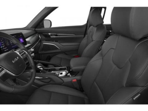 Used 2024 Kia Telluride EX image 12