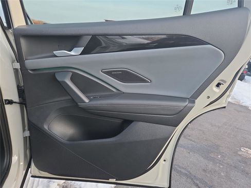 New 2026 Volkswagen Tiguan SEL R-Line image 30