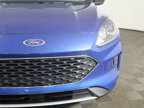 Used 2022 Ford Escape SE w/ Convenience Package AWD/4WD image 14