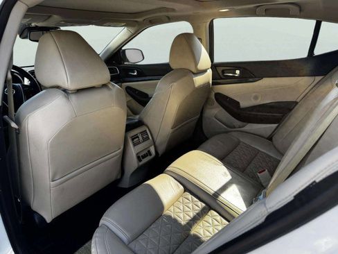 Used 2022 Nissan Maxima Platinum w/ Sport Mat Group image 40