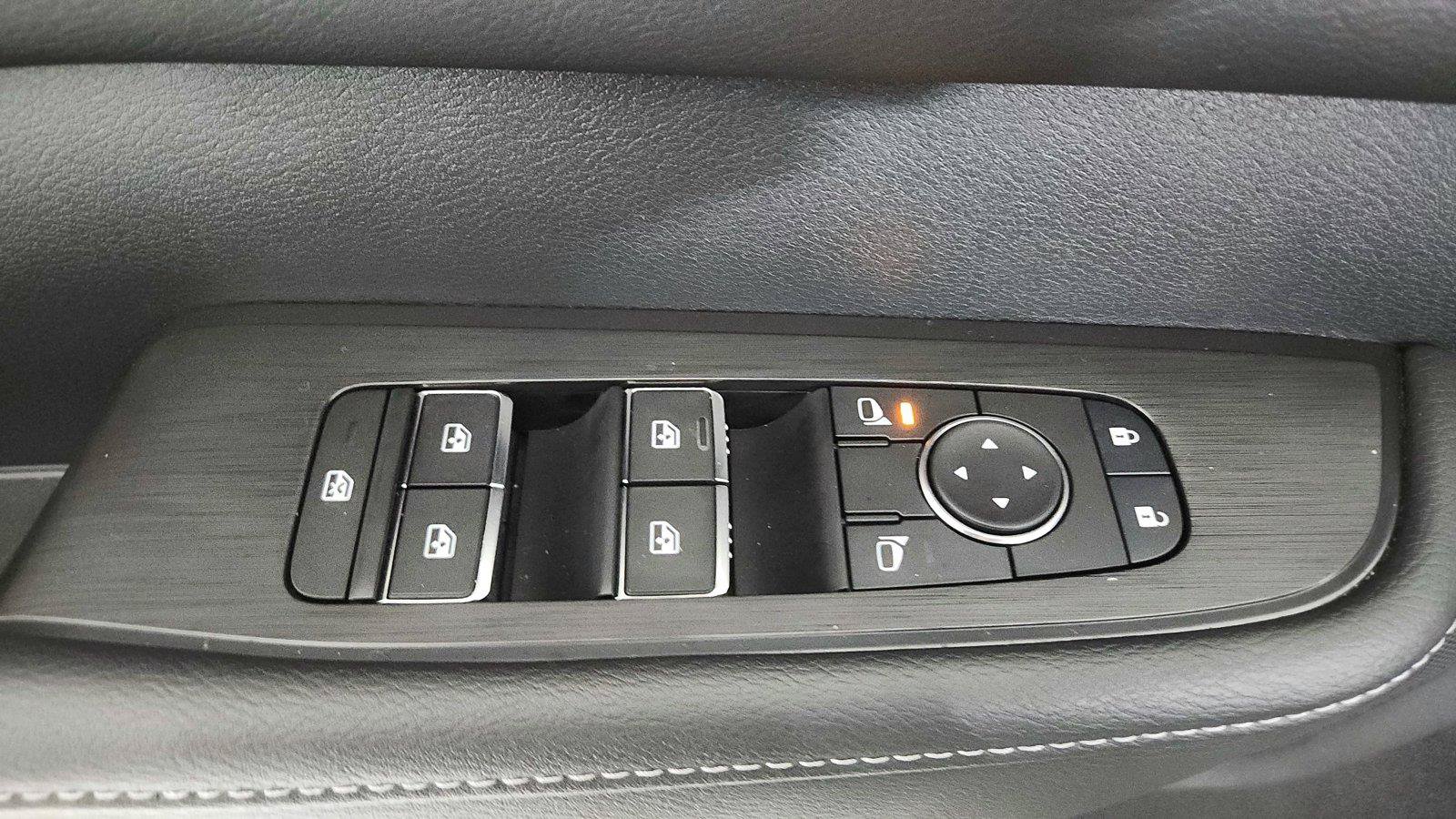 Used 2026 Nissan Armada SV AWD/4WD image 17