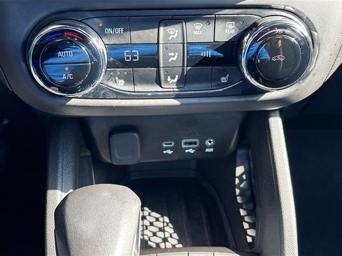 Used 2022 Chevrolet TrailBlazer RS w/ Sun and Liftgate Package image 15