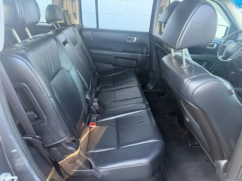 Used 2011 Honda Pilot EX-L image 17