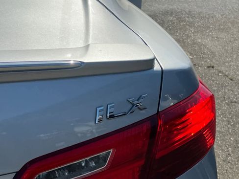 Used 2013 Acura ILX Hybrid w/ Technology Package FWD image 21